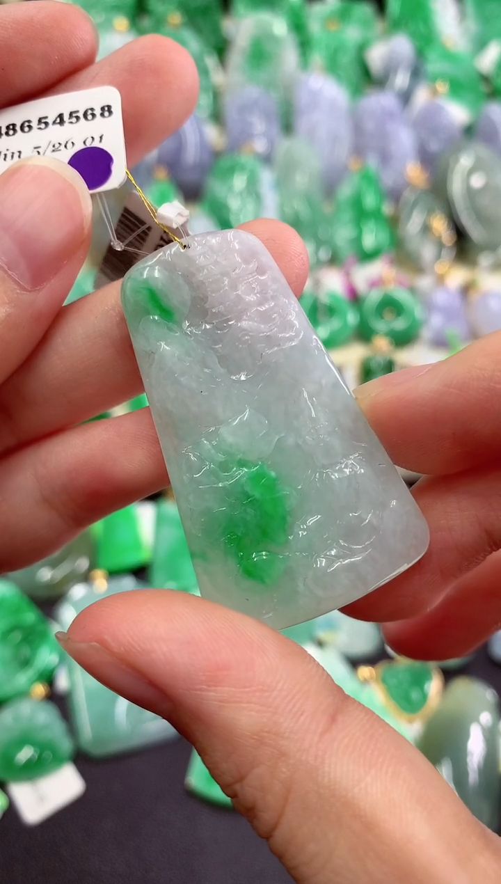 翡翠未镶嵌吊坠(不含链)挂件