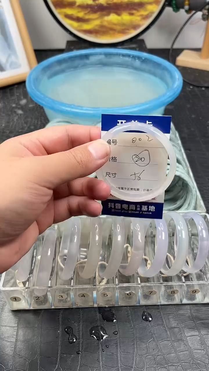 未镶嵌玛瑙手镯2玛瑙手镯