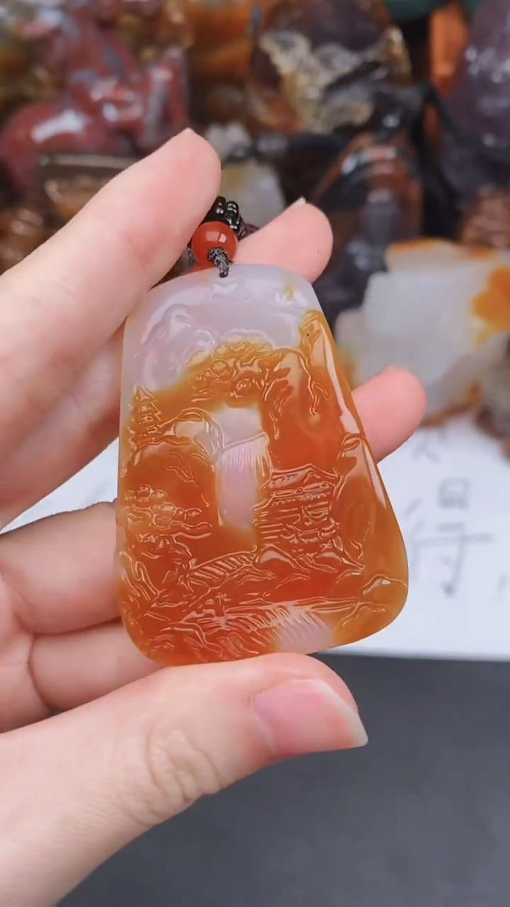 未镶嵌颈饰玛瑙/玉髓曾*儿AA