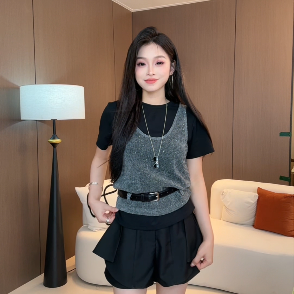 韩系休闲套装女夏季白色正肩短袖T恤背心套装E3011