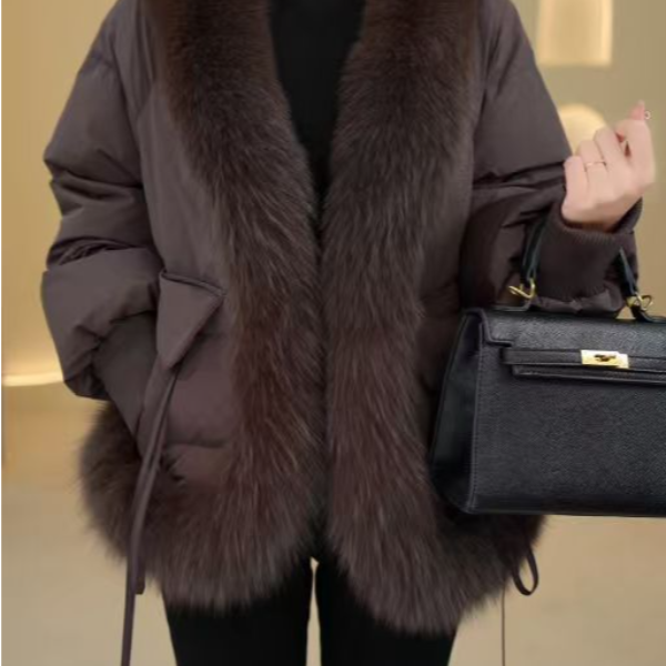 杭州正品YRF5100冬季新款琥珀棕时尚洋气百搭显瘦羽绒服