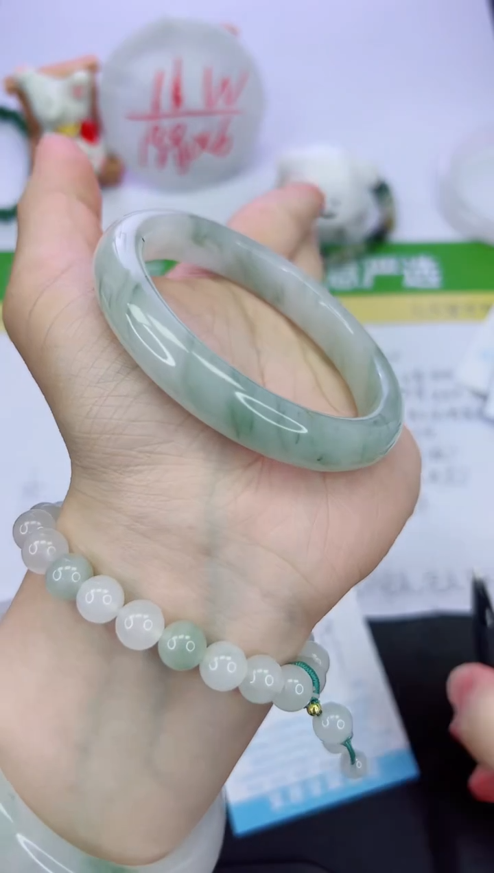 【闪购商品】石英质玉手镯未镶嵌1047-58.7