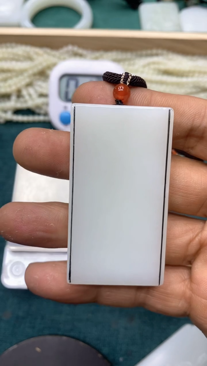 【闪购商品】定制和田玉定制挂件