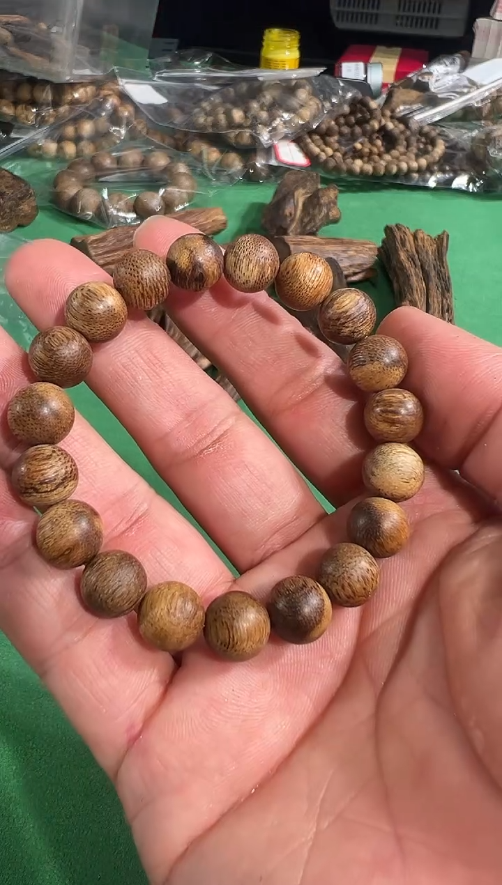 【闪购商品】沉香手串106号越南多样性发一