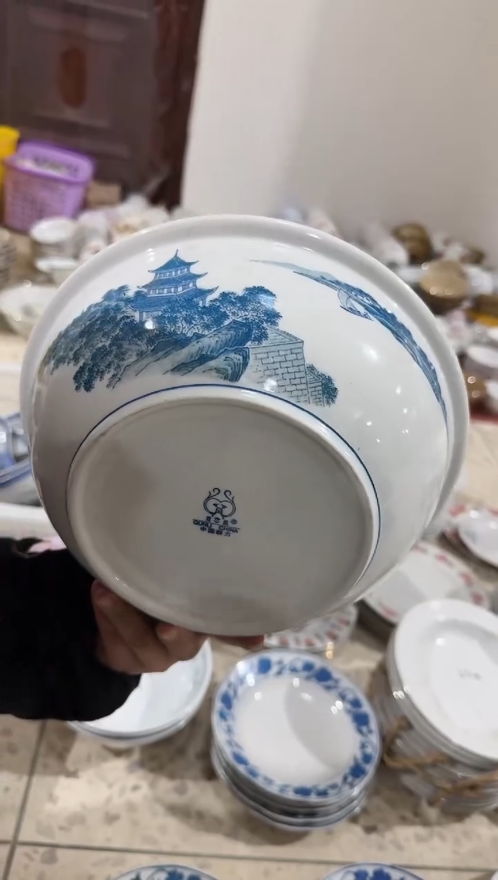 【闪购商品】摆件碗盘杯25厘米微瑕矿点介意勿拍