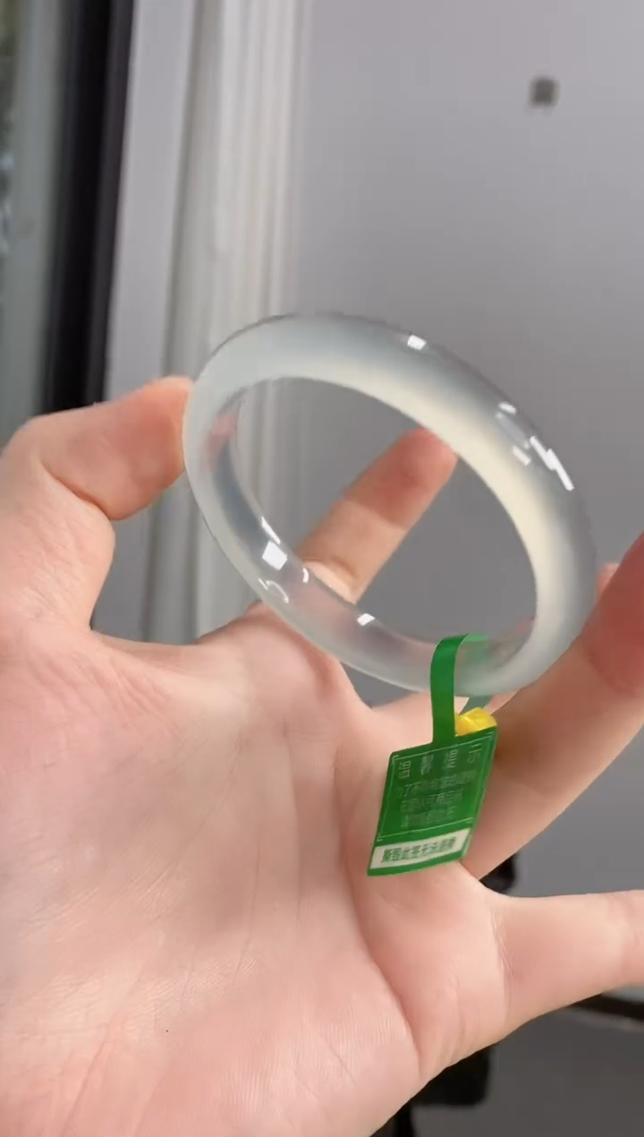 【闪购商品】玛瑙/玉髓手镯未镶嵌54圈