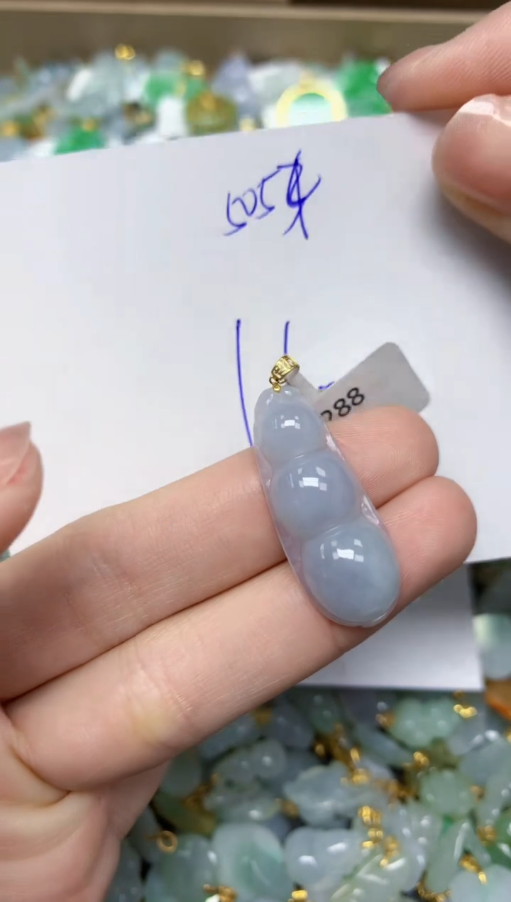 【闪购商品】翡翠颈饰18K金镶嵌 天然翡翠A货