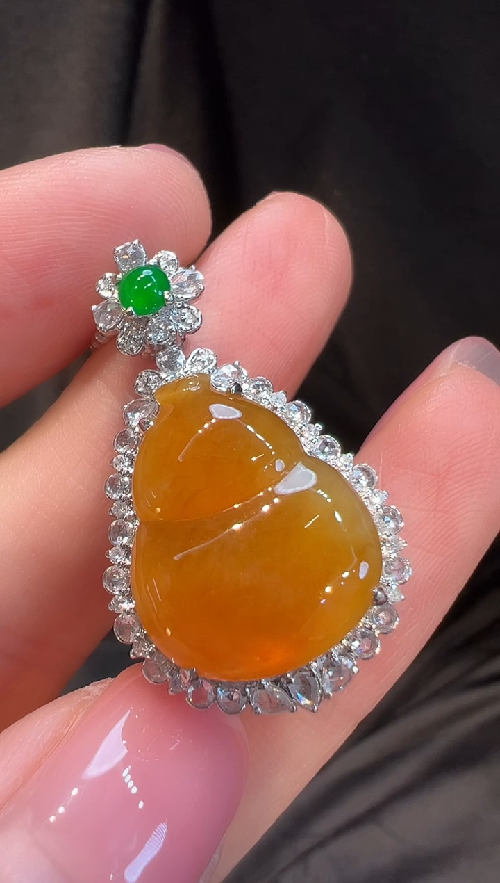 吊坠(不含链)18K金镶嵌翡翠L6