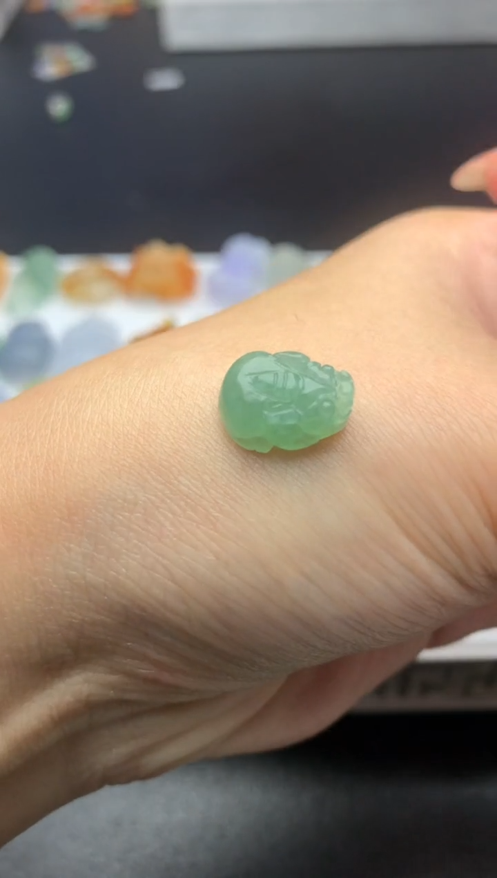 【闪购商品】定制翡翠未镶嵌毛货