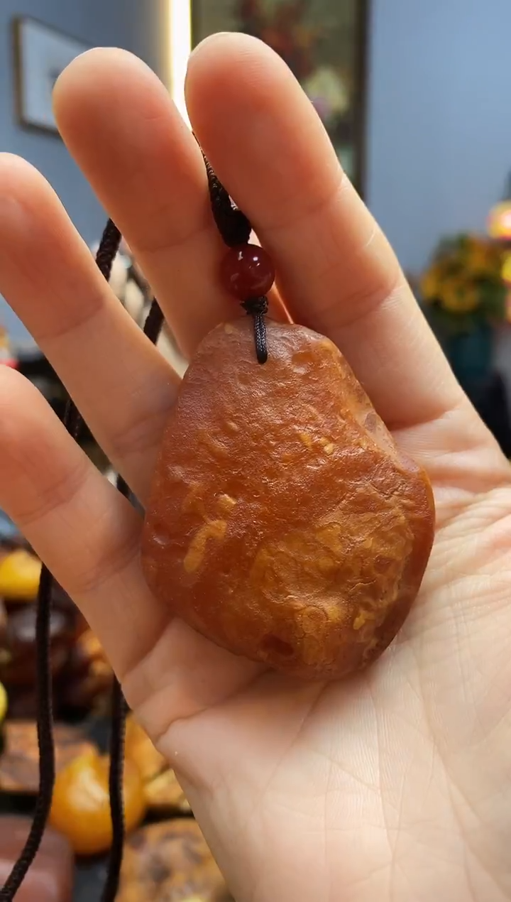 琥珀颈饰未镶嵌挂件