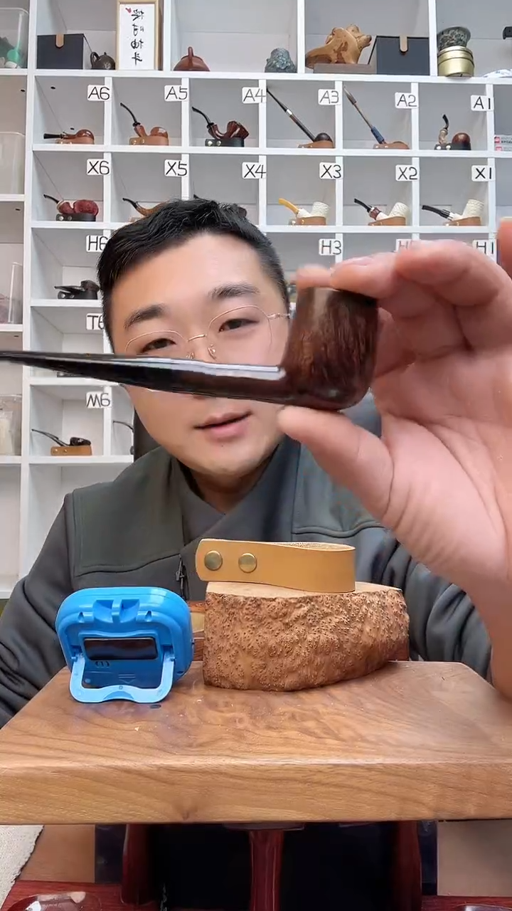 木叼***猫意大利进口石楠木