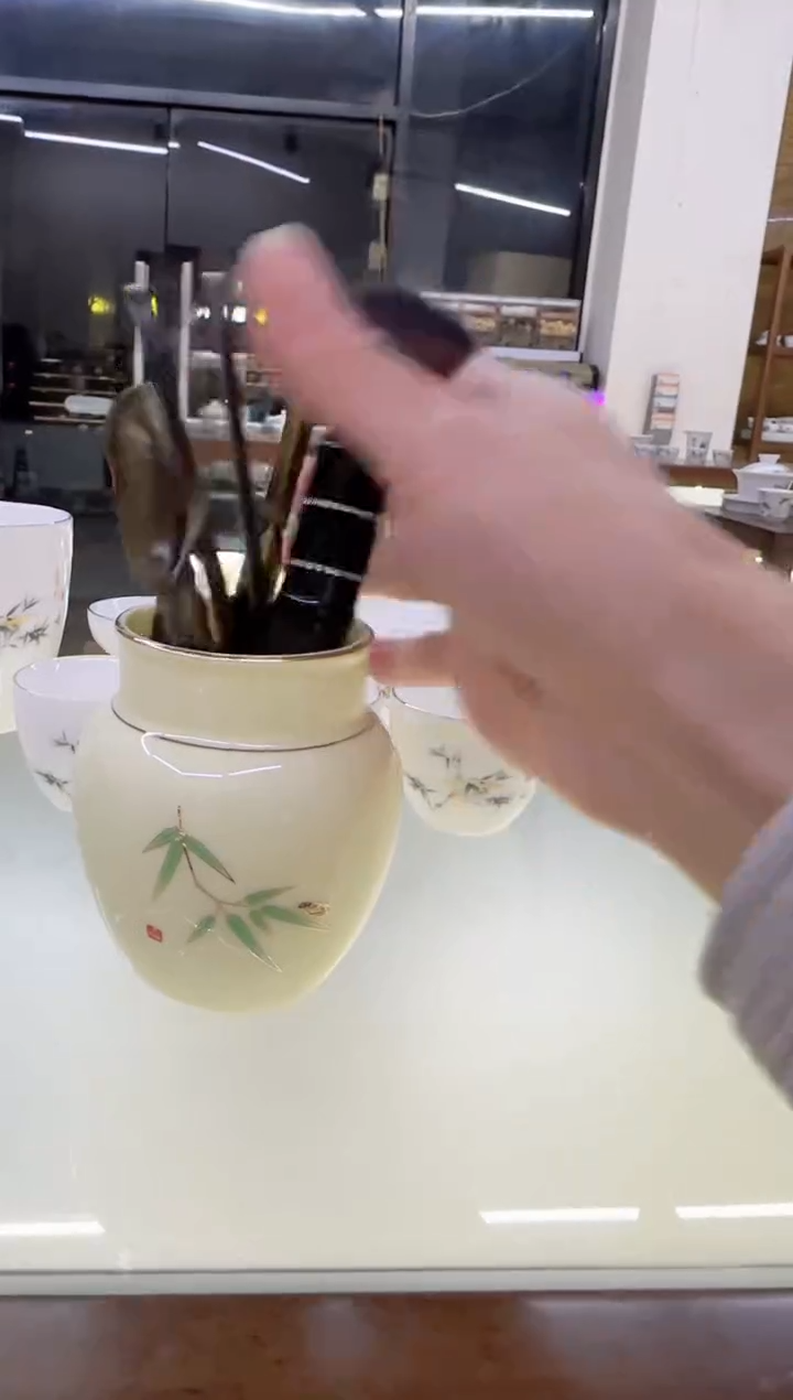 【闪购商品】瓷片言泥言泥言泥@YN58