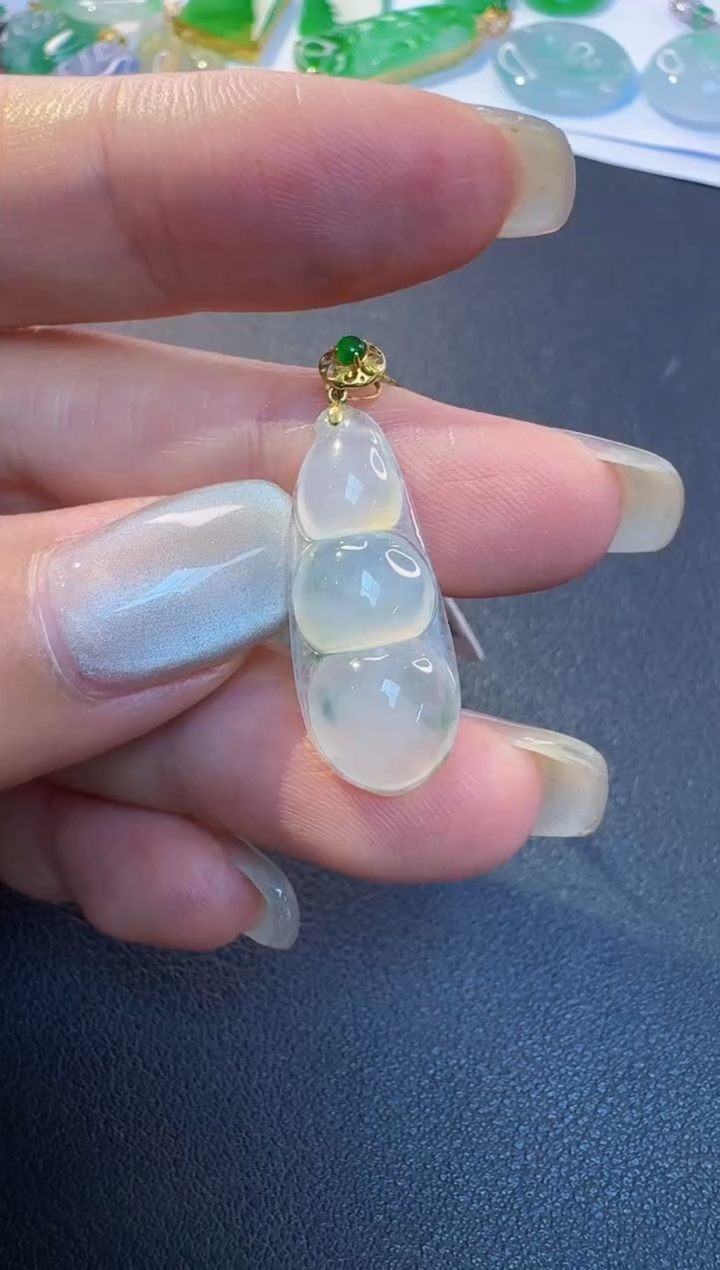 【闪购商品】翡翠18K金镶嵌颈饰缅甸翡翠A货吊坠