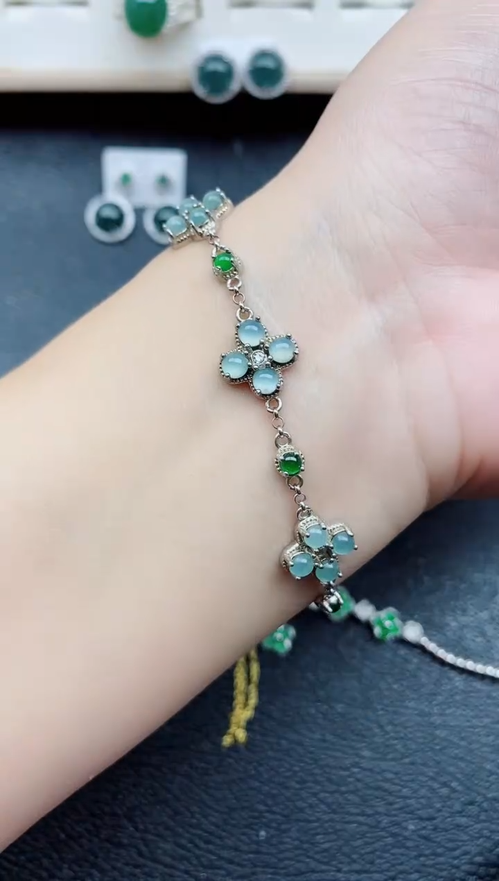 【闪购商品】翡翠戒指银S925镶嵌11111