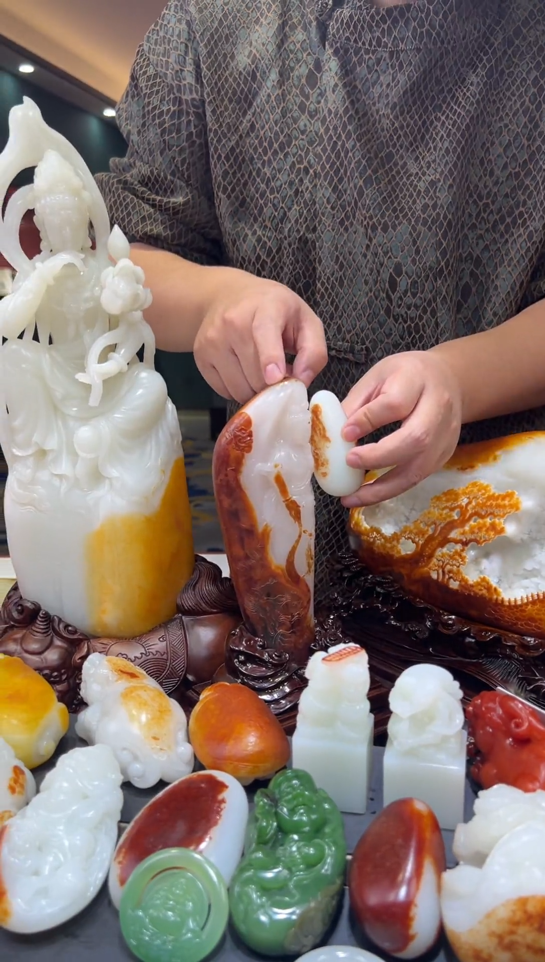 未镶嵌和田玉把件墨*和田玉