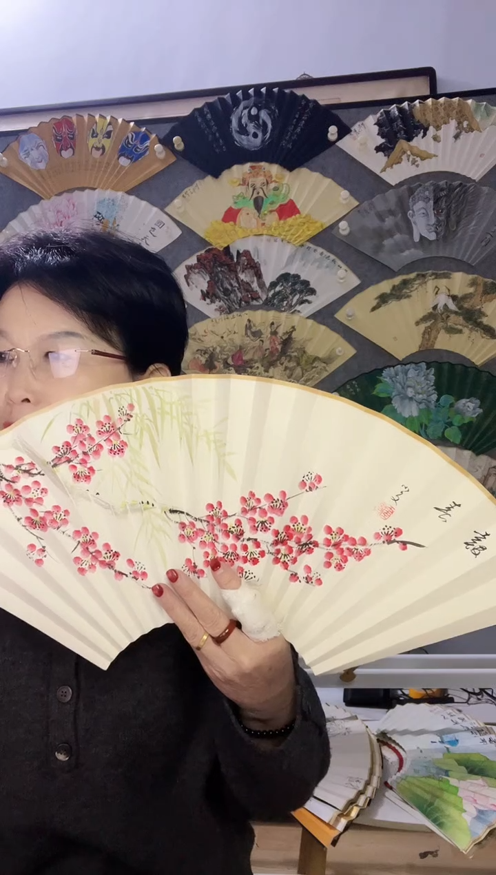 扇子九五寸十八方玉竹折扇
