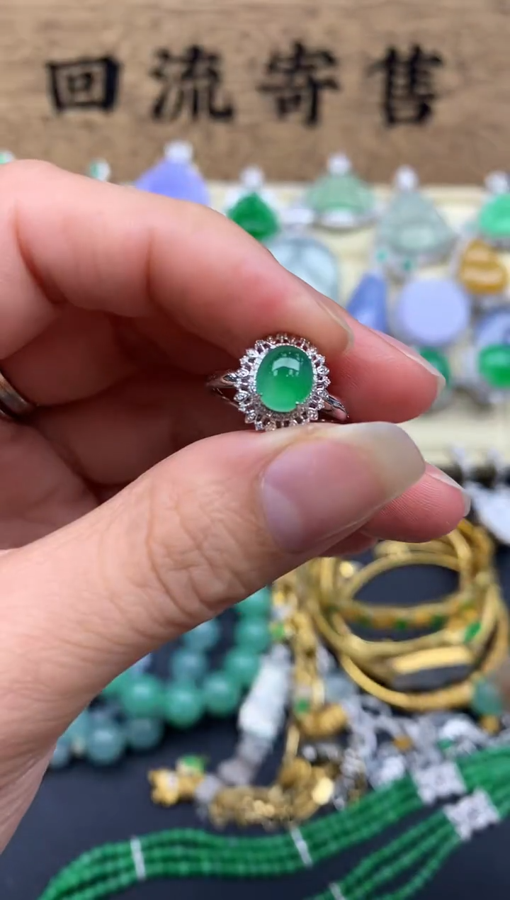 【闪购商品】翡翠戒指18K金镶嵌568-中国好珍宝