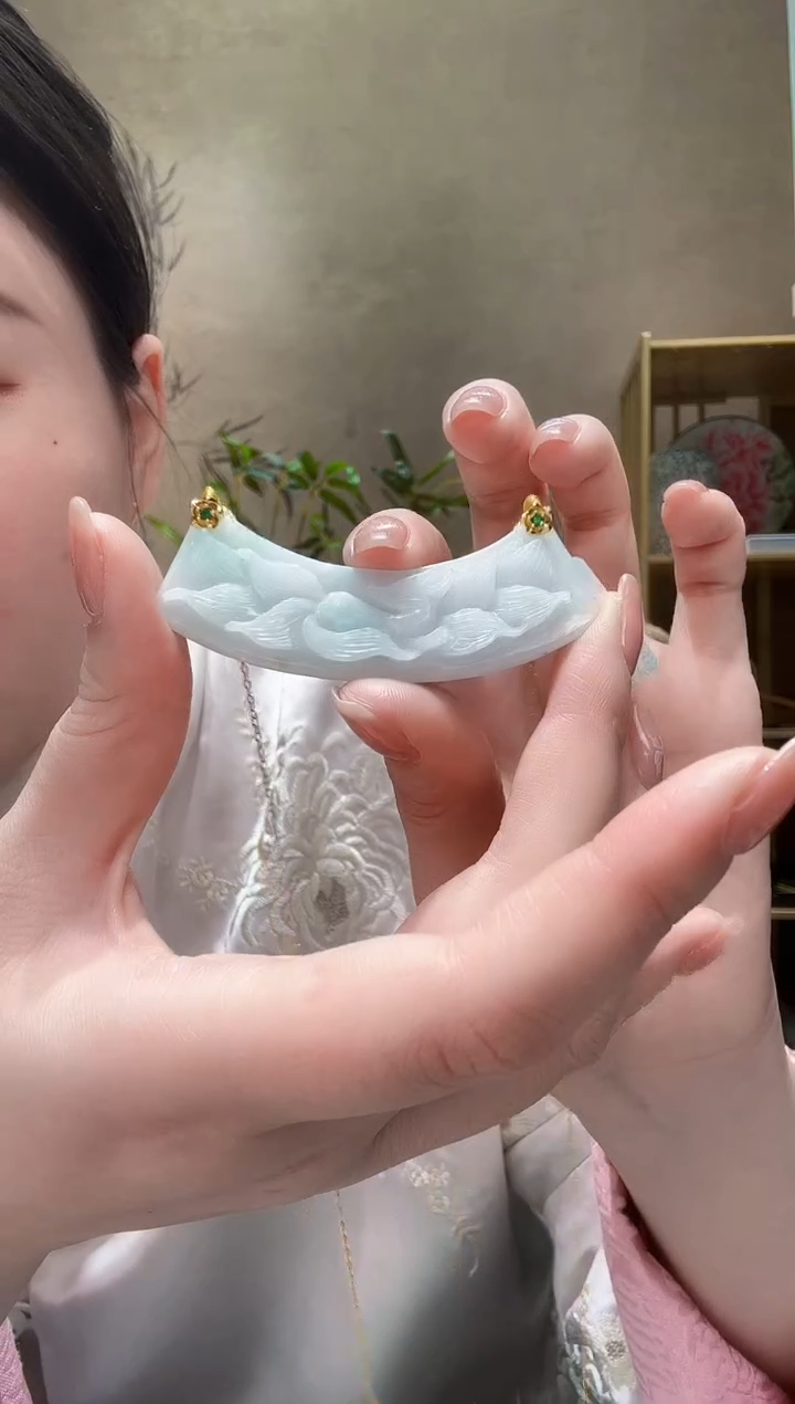 【闪购商品】翡翠颈饰未镶嵌吊坠