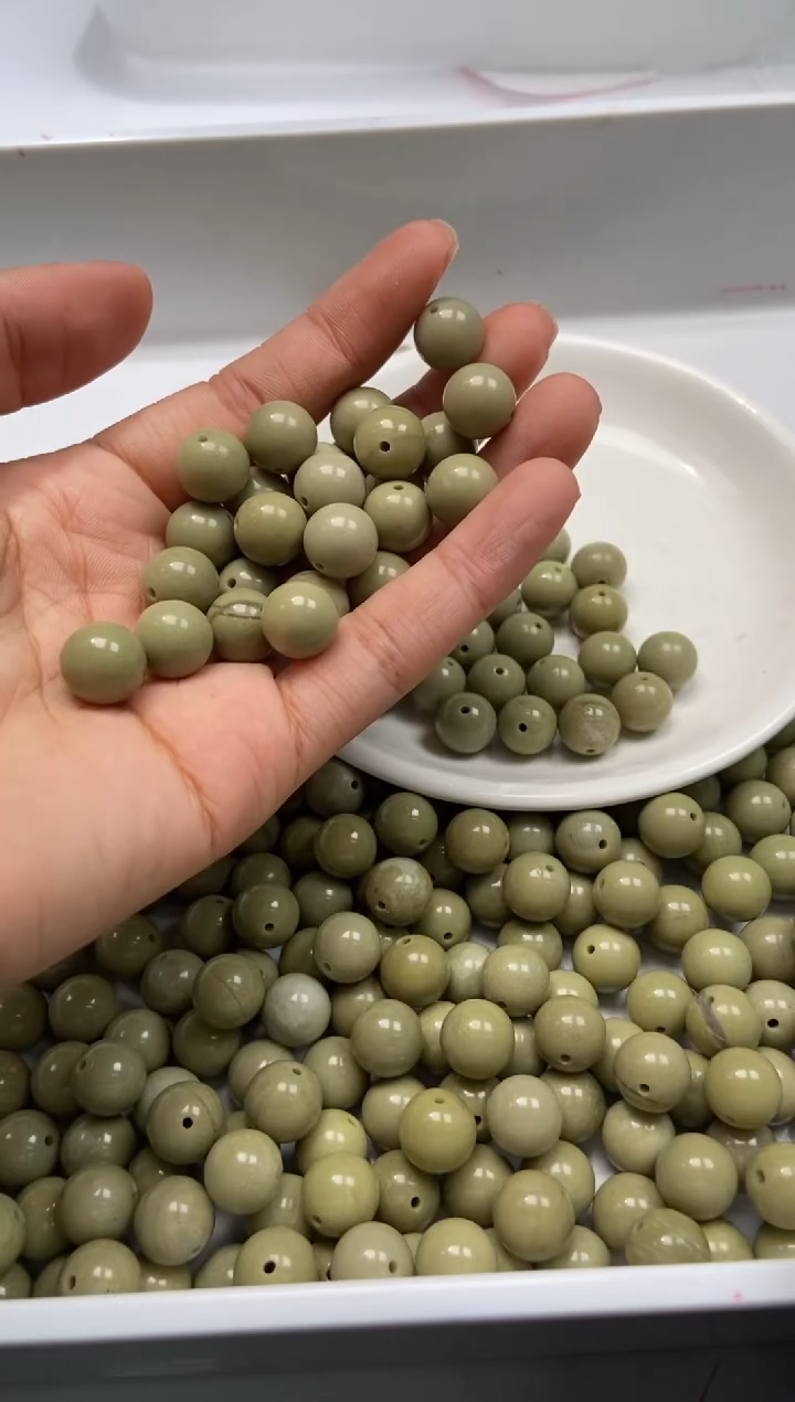 未镶嵌颈饰玛瑙/玉髓W1673-牛油果10mm*10颗