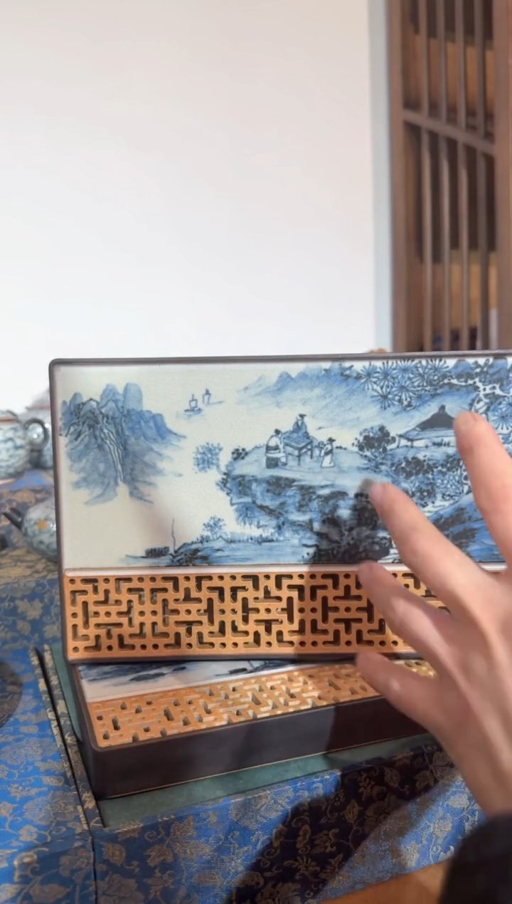 【闪购商品】微瑕牡丹提梁壶呼呼呼