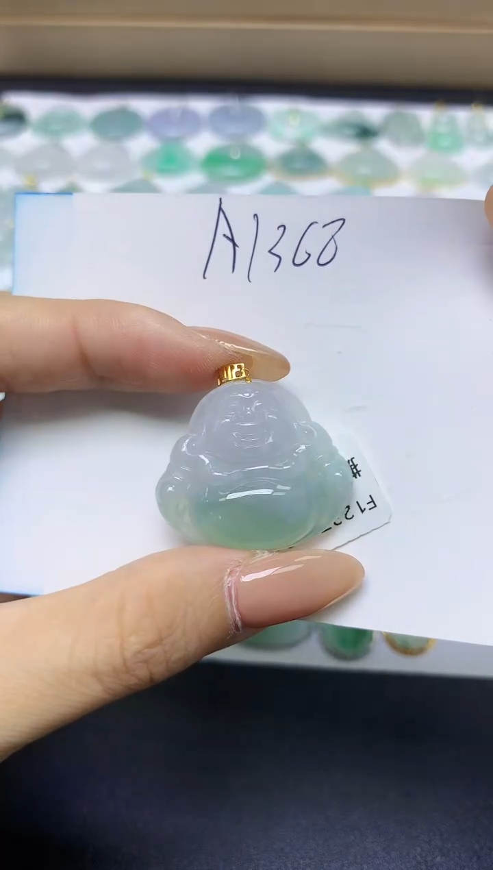 颈饰18K金镶嵌翡翠天然缅甸A货翡翠百元以上9元证书费自理