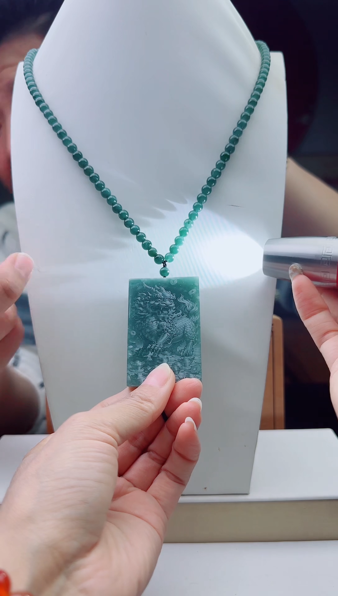 颈饰未镶嵌翡翠多样性发其一