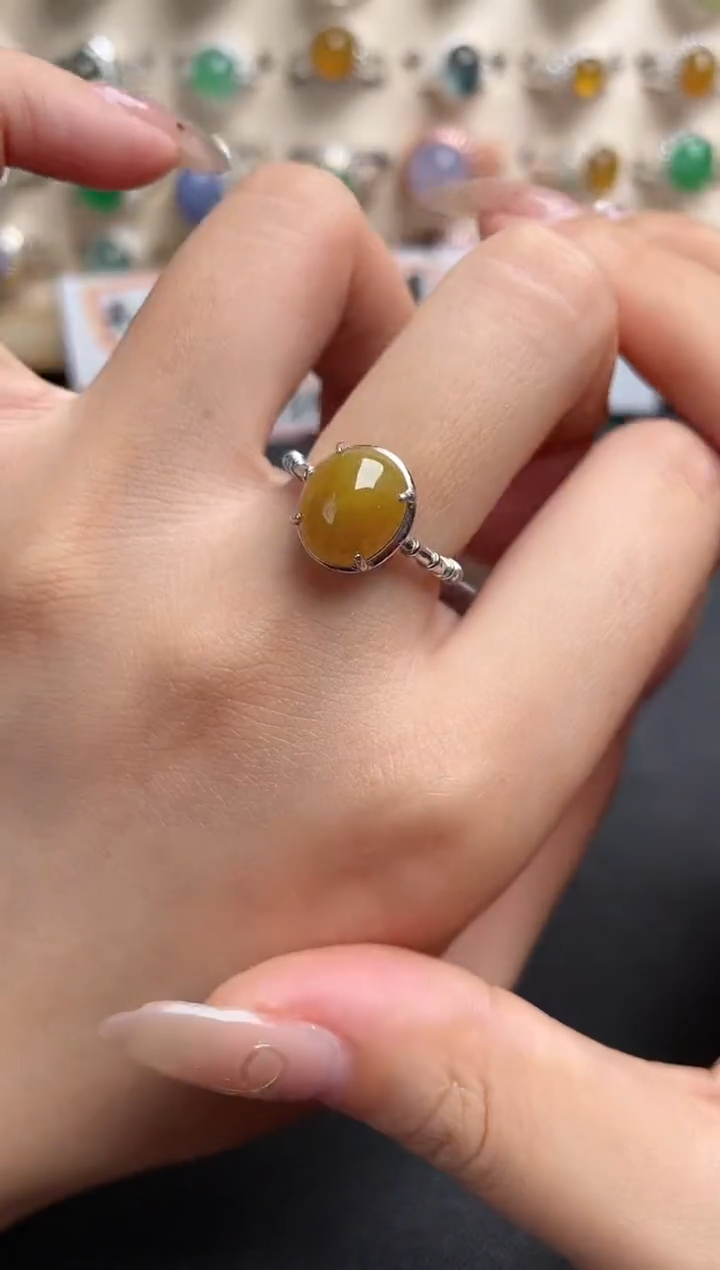 【闪购商品】翡翠戒指银S925镶嵌一物一证一礼盒