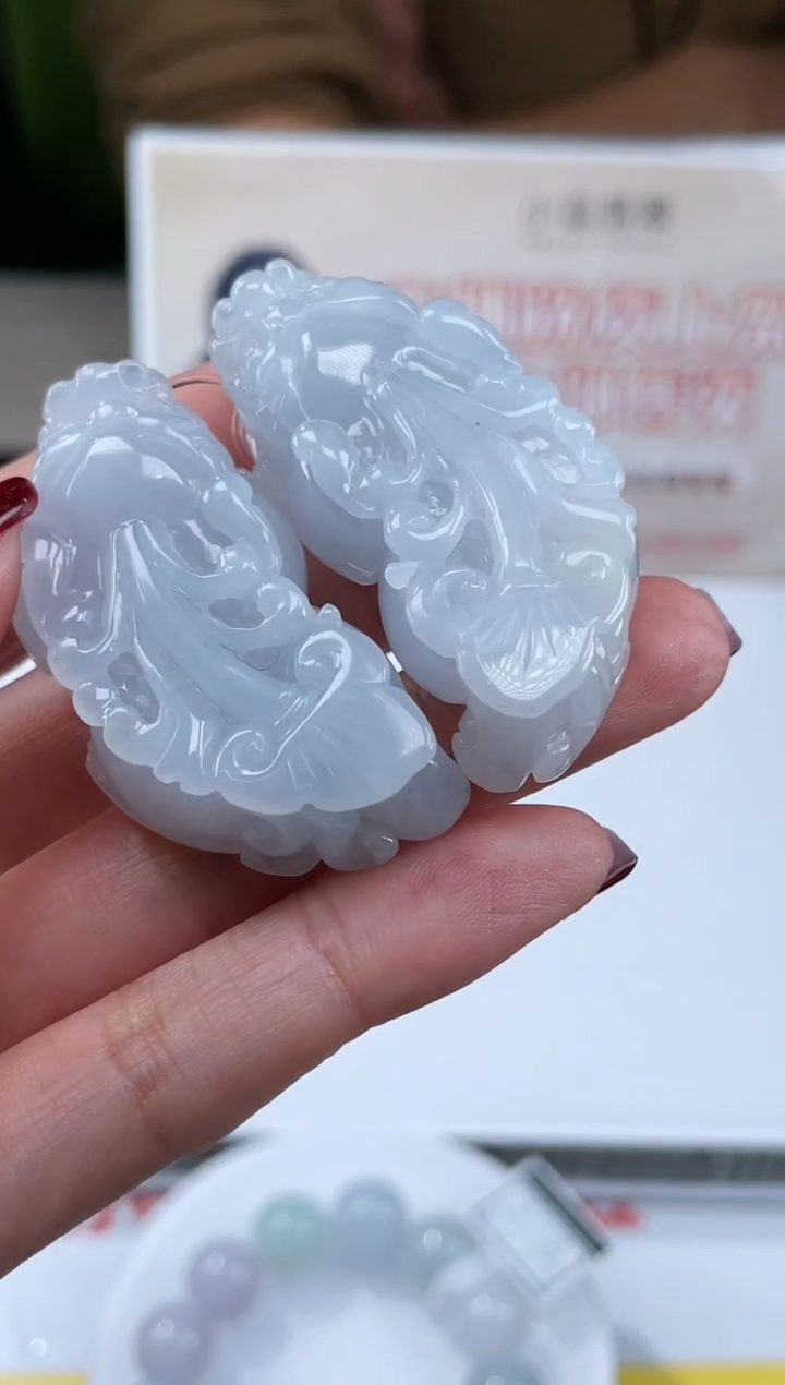 【闪购商品】定制翡翠未镶嵌不退不换随机发CMH1件-A