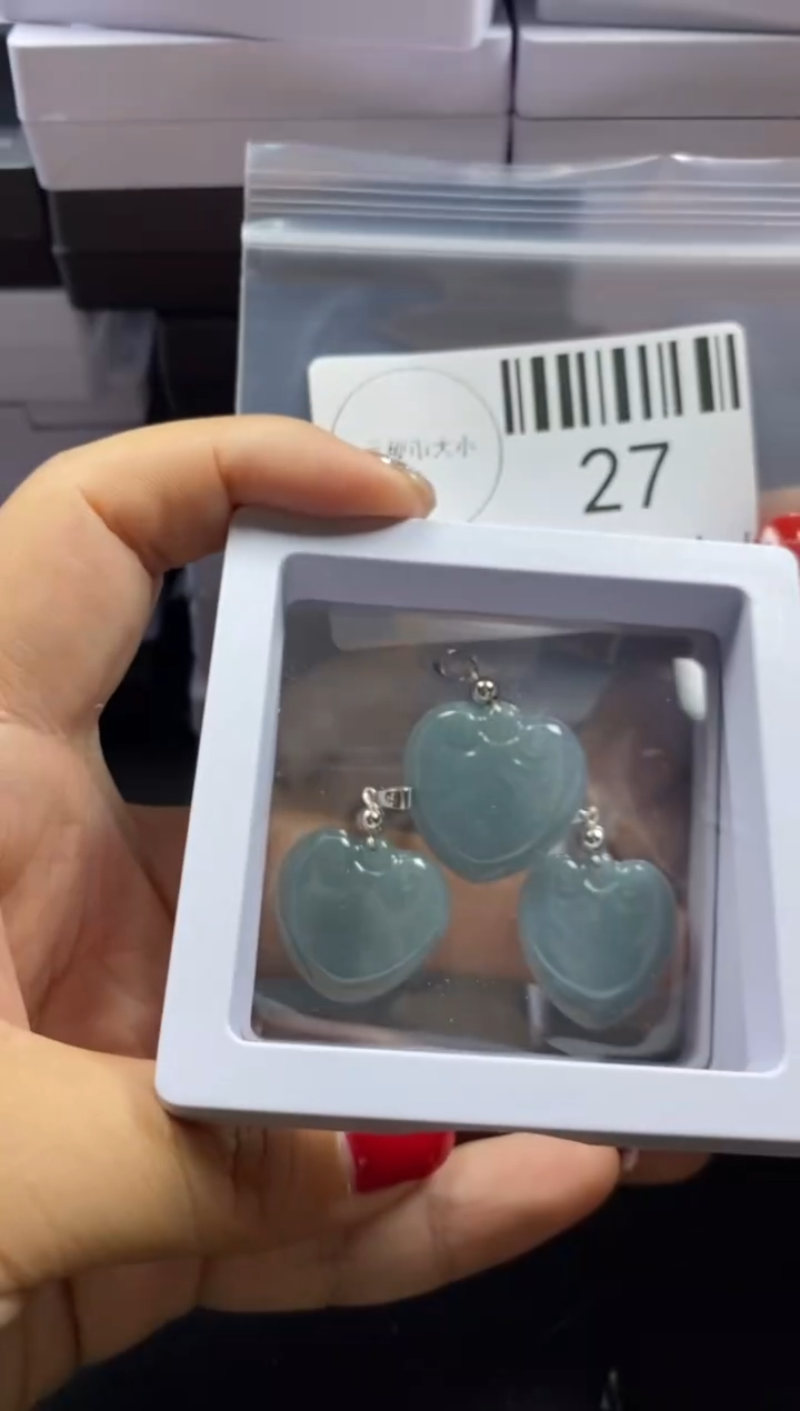 【闪购商品】翡翠吊坠(不含链)未镶嵌27