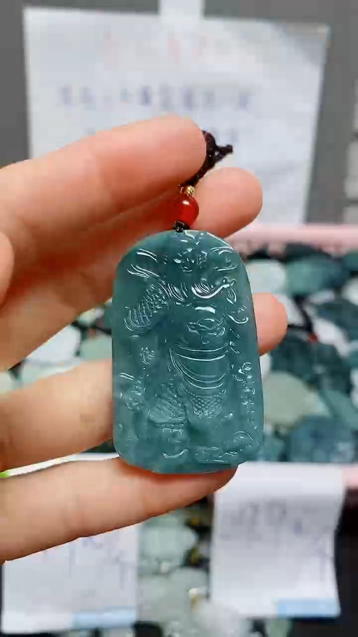 【闪购商品】翡翠颈饰未镶嵌天然翡翠A货