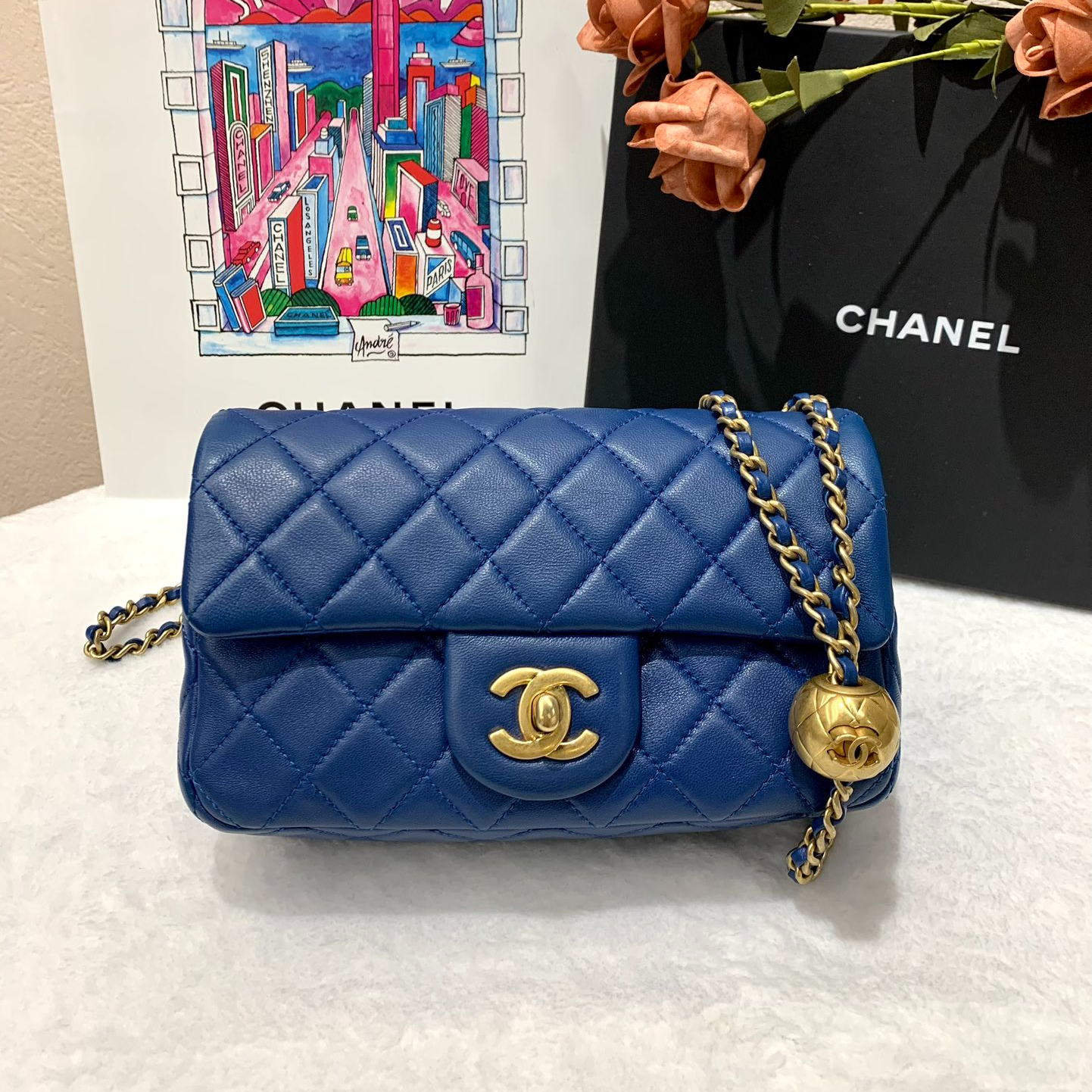 99新 Chanel/香奈儿 蓝色金球大mini时尚百搭经典斜挎包