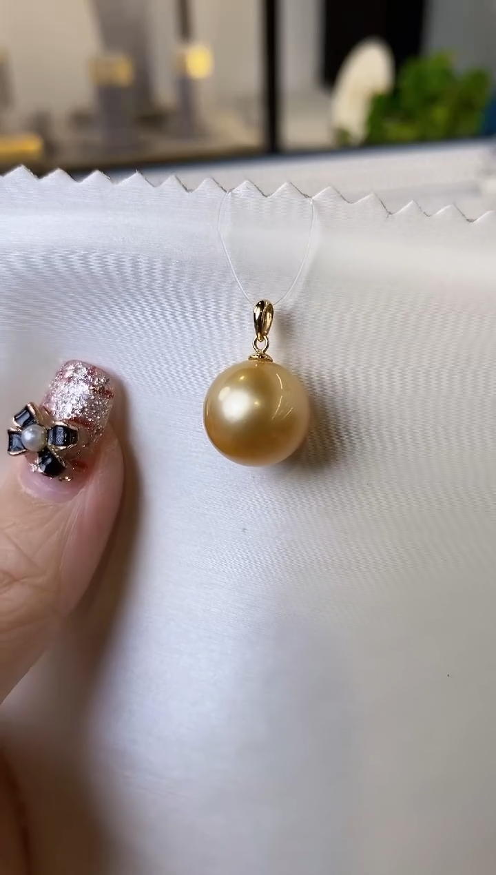 【闪购商品】海水珍珠吊坠(不含链)18K金镶嵌12-13南洋金珍珠吊坠