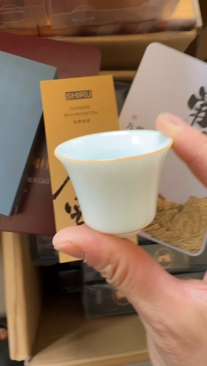 石乳2泡一盒主人杯······