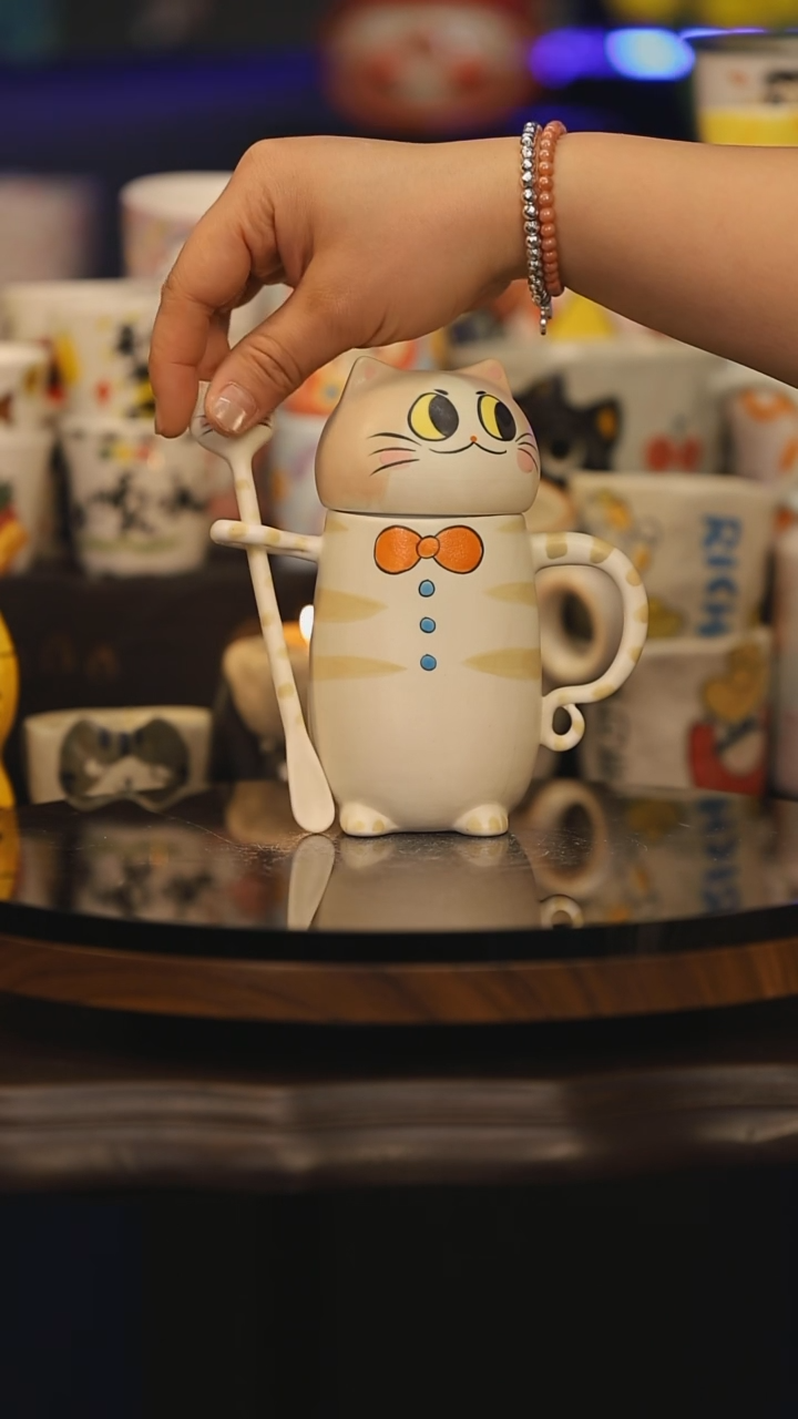 【闪购商品】摆件景德镇釉下彩绘设计师款式陶瓷