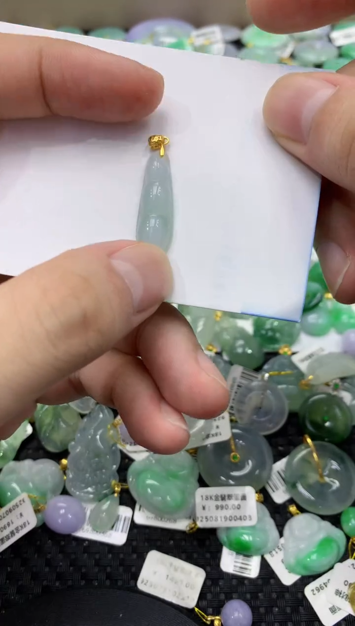 颈饰未镶嵌翡翠天然缅甸翡翠A货