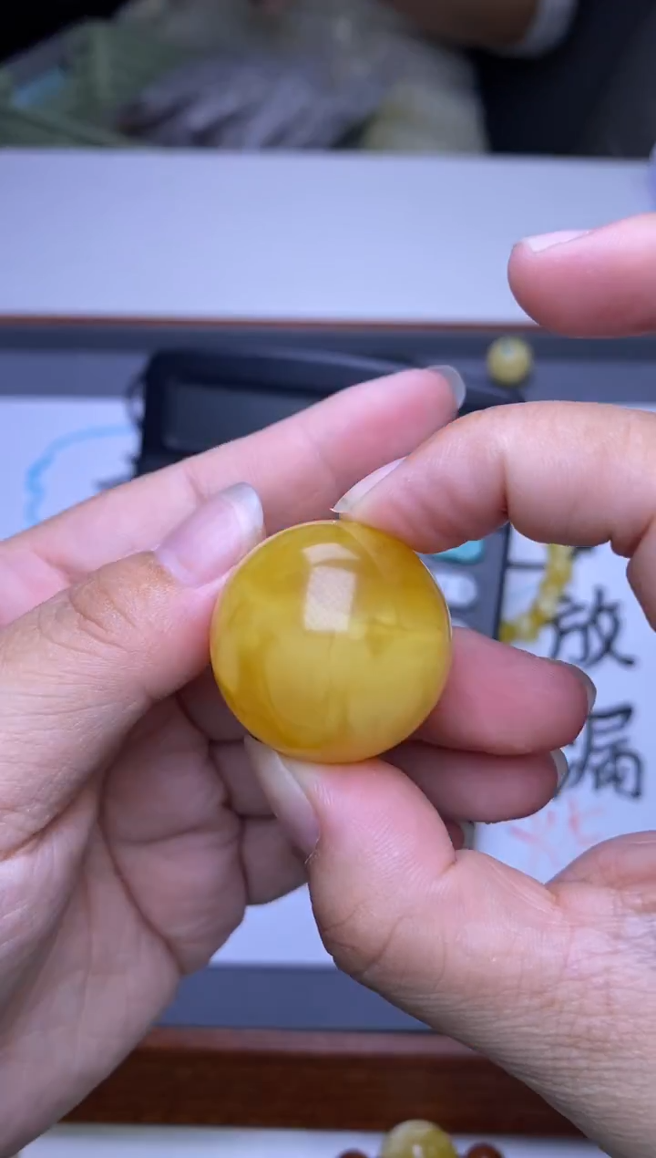 裸石琥珀未镶嵌大小姐珠宝严选81