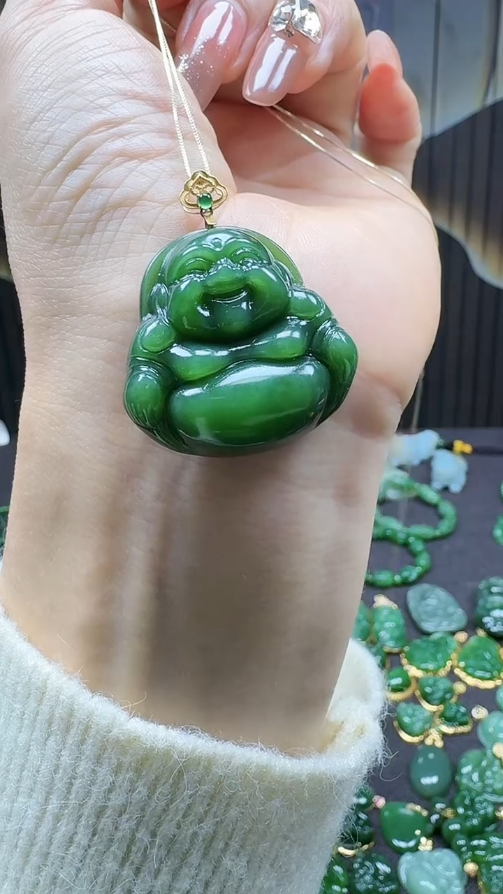 【闪购商品】和田玉挂件18K金镶嵌1