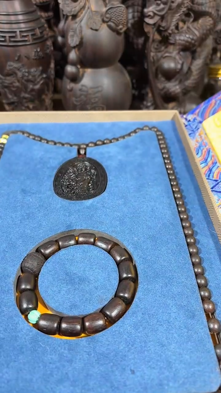 【闪购商品】织绣如图所示闪购链接