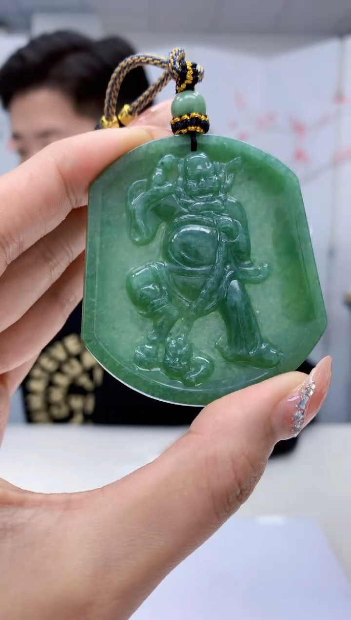 【闪购商品】定制翡翠未镶嵌4917MM-毛货挂件70