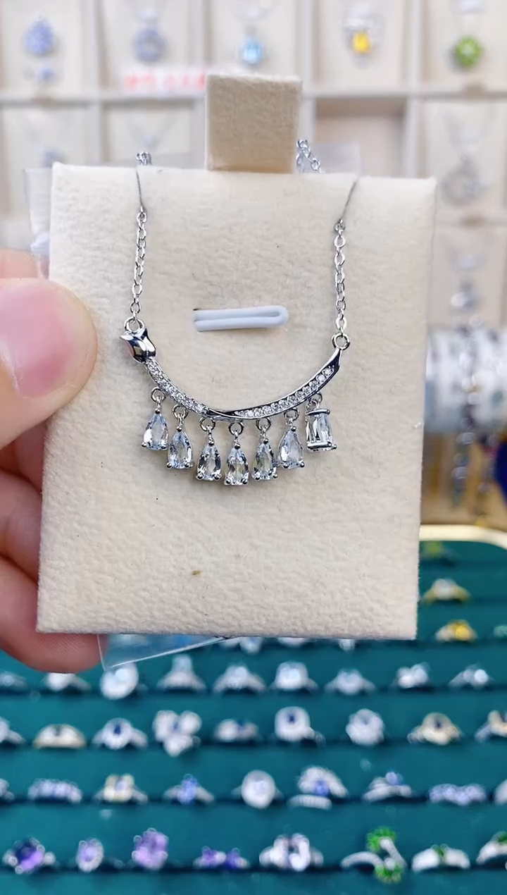 【闪购商品】海蓝宝石颈饰银S925镶嵌带证书