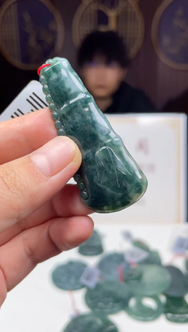 【闪购商品】定制翡翠未镶嵌              *607
