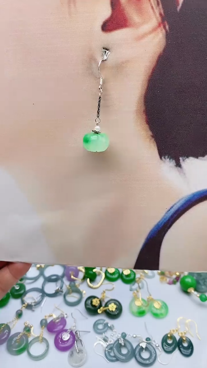 未镶嵌石英质玉（天山翠）耳饰967