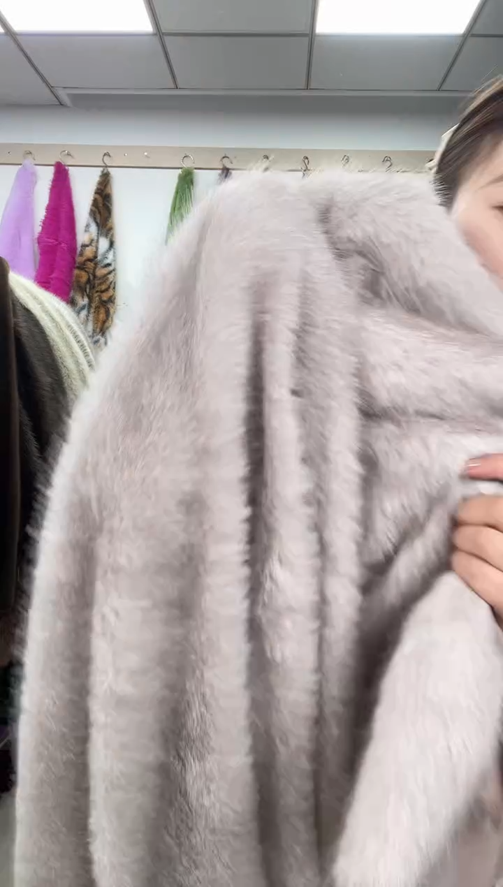 狐狸毛D479尺寸1.8*2