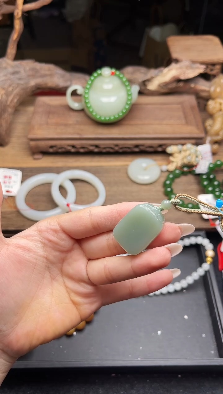 吊坠(不含链)未镶嵌和田玉吐拉牧场 无事牌 9014376