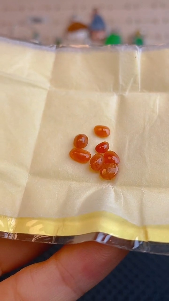 【闪购商品】翡翠耳饰未镶嵌天然A货翡翠18