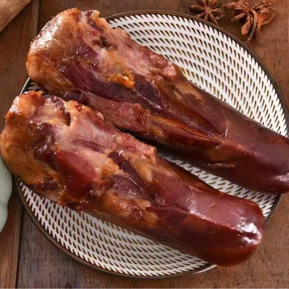 （土猪腊口条）整条腊猪舌农家猪舌烟熏猪舌柴火烟熏猪舌