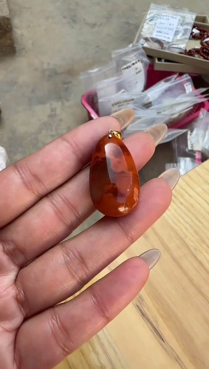 【闪购商品】南红玛瑙吊坠18K金镶嵌原矿无优化18k金川料吊坠7号
