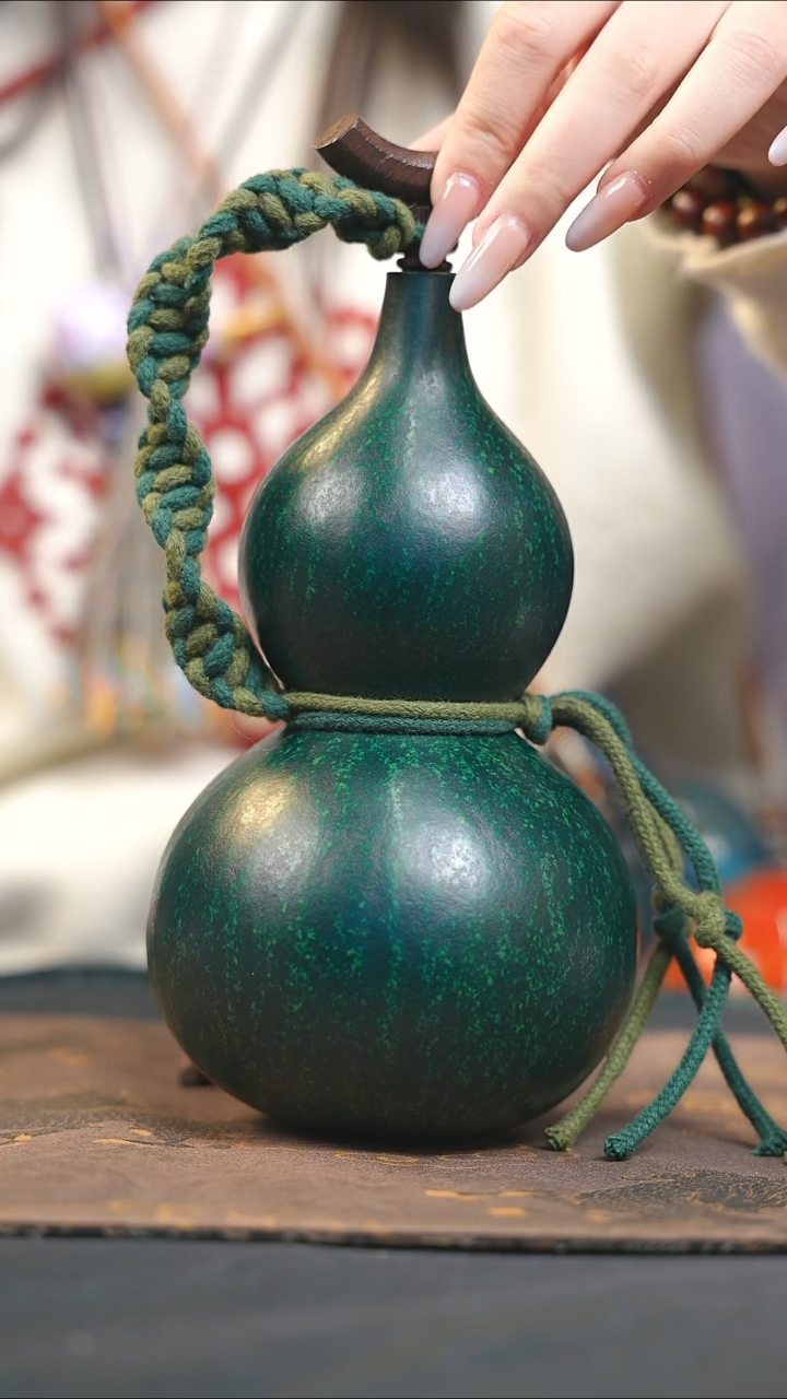 【闪购商品】RF190大漆酒葫芦不包手串及旋转底座