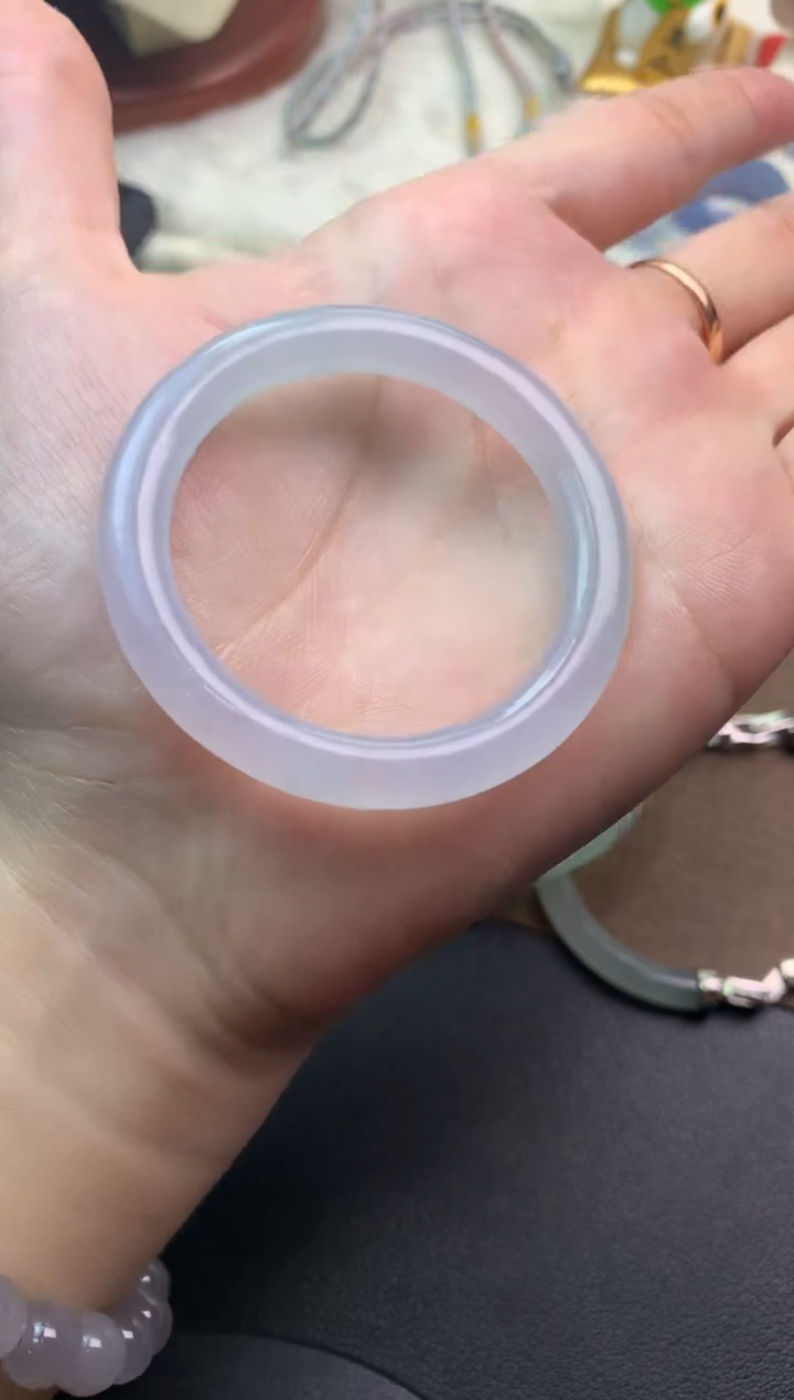 未镶嵌定制翡翠毛货