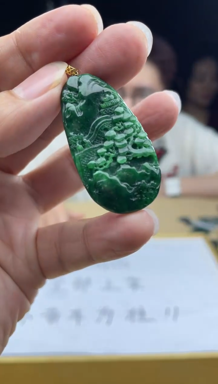 【闪购商品】定制翡翠未镶嵌      5159